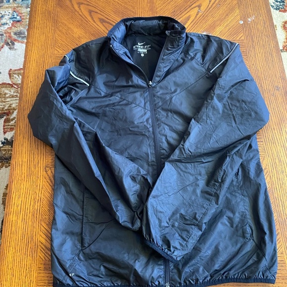 Nike Storm Women's Navy Windbreaker - Picture 5 of 8